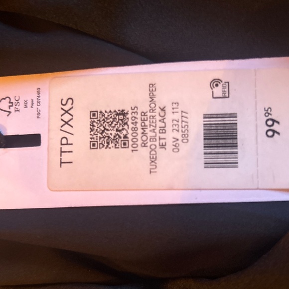 Dynamite blazer dress with shorts - Picture 2 of 4